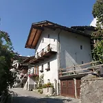 Lo Solan Apartment *